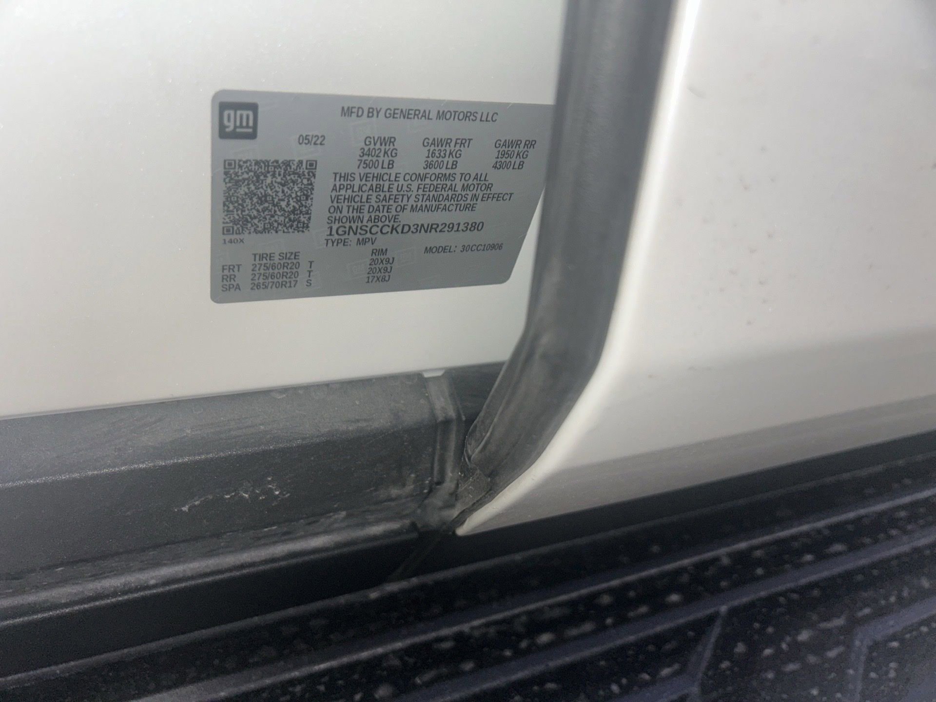 Used 2022 Chevrolet Suburban LT w/ Luxury Package image 11