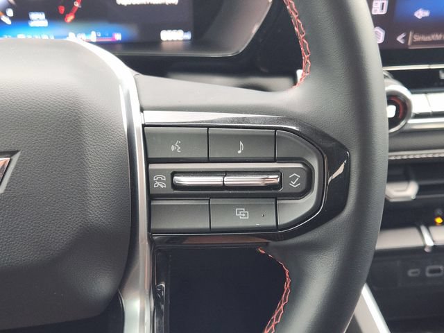 Used 2025 Chevrolet Colorado LT RWD image 29