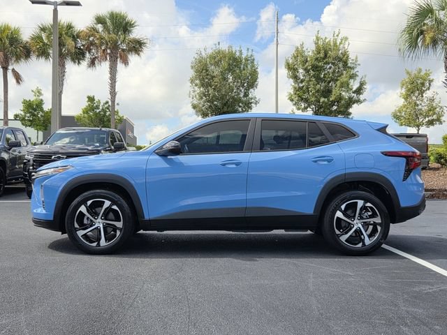 Certified 2024 Chevrolet Trax RS w/ Sunroof Package FWD image 3