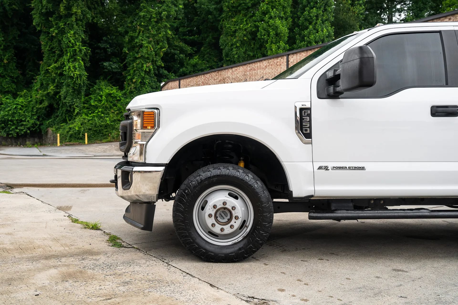 Used 2021 Ford F350 XL w/ Power Equipment Group AWD/4WD image 3