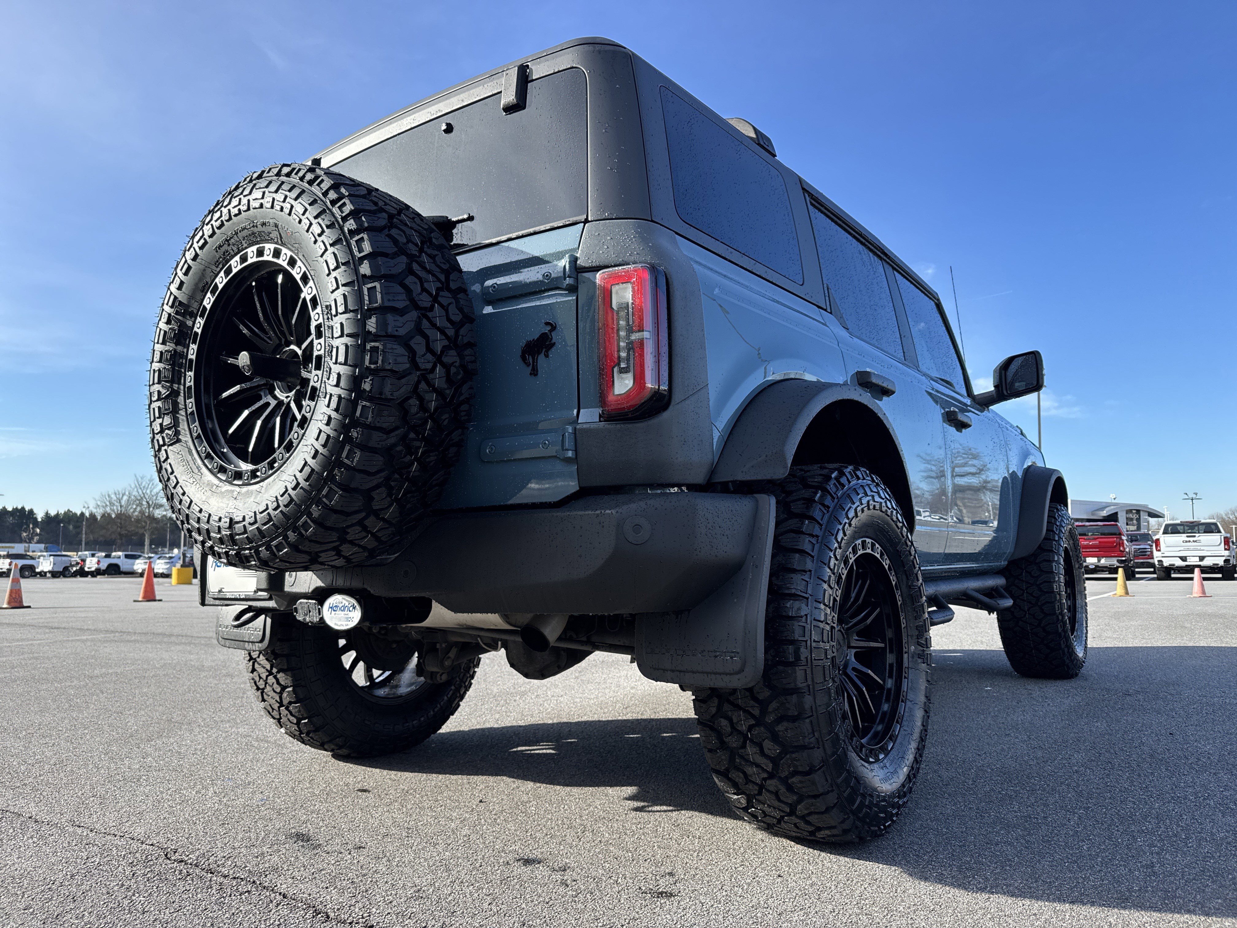 Used 2023 Ford Bronco Wildtrak image 10