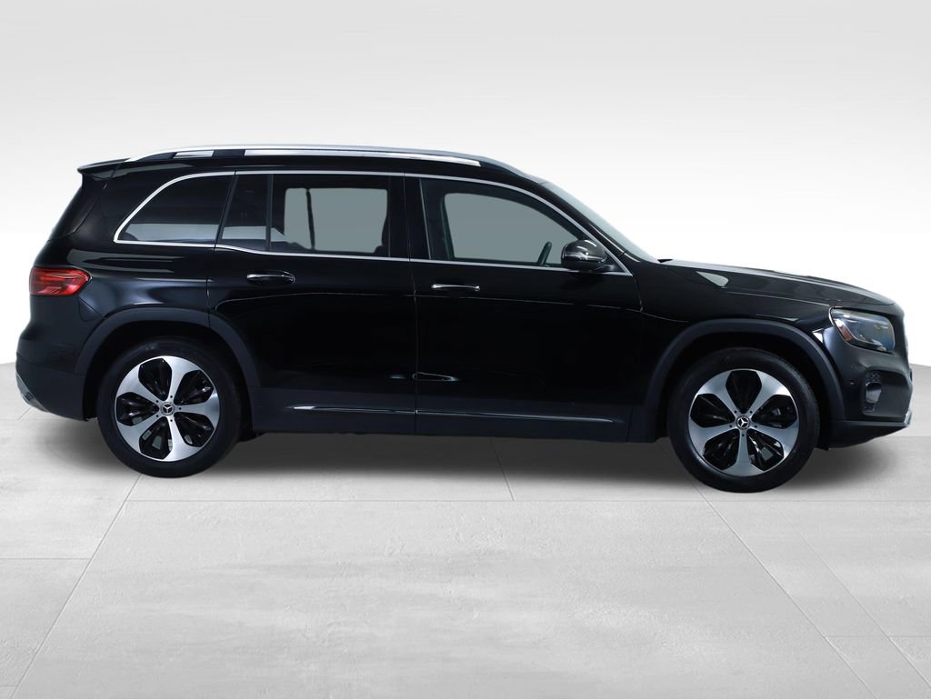 Used 2025 Mercedes-Benz GLB 250 image 14