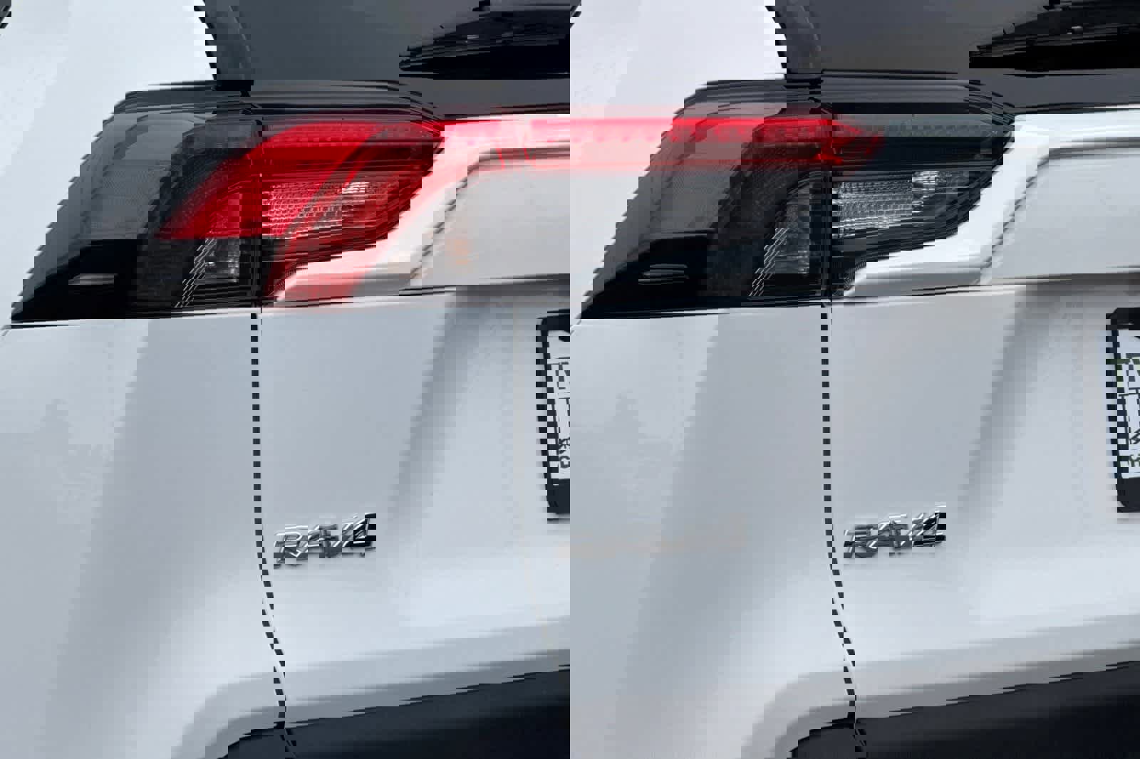 Used 2024 Toyota RAV4 LE image 30