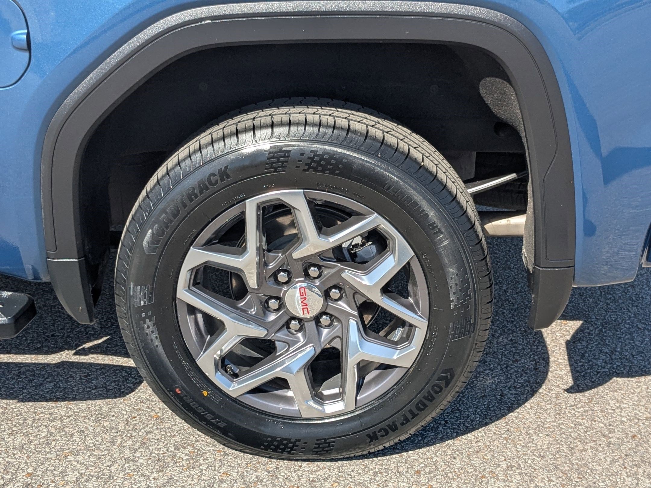 Used 2024 GMC Sierra 1500 SLT w/ SLT Premium Package image 10