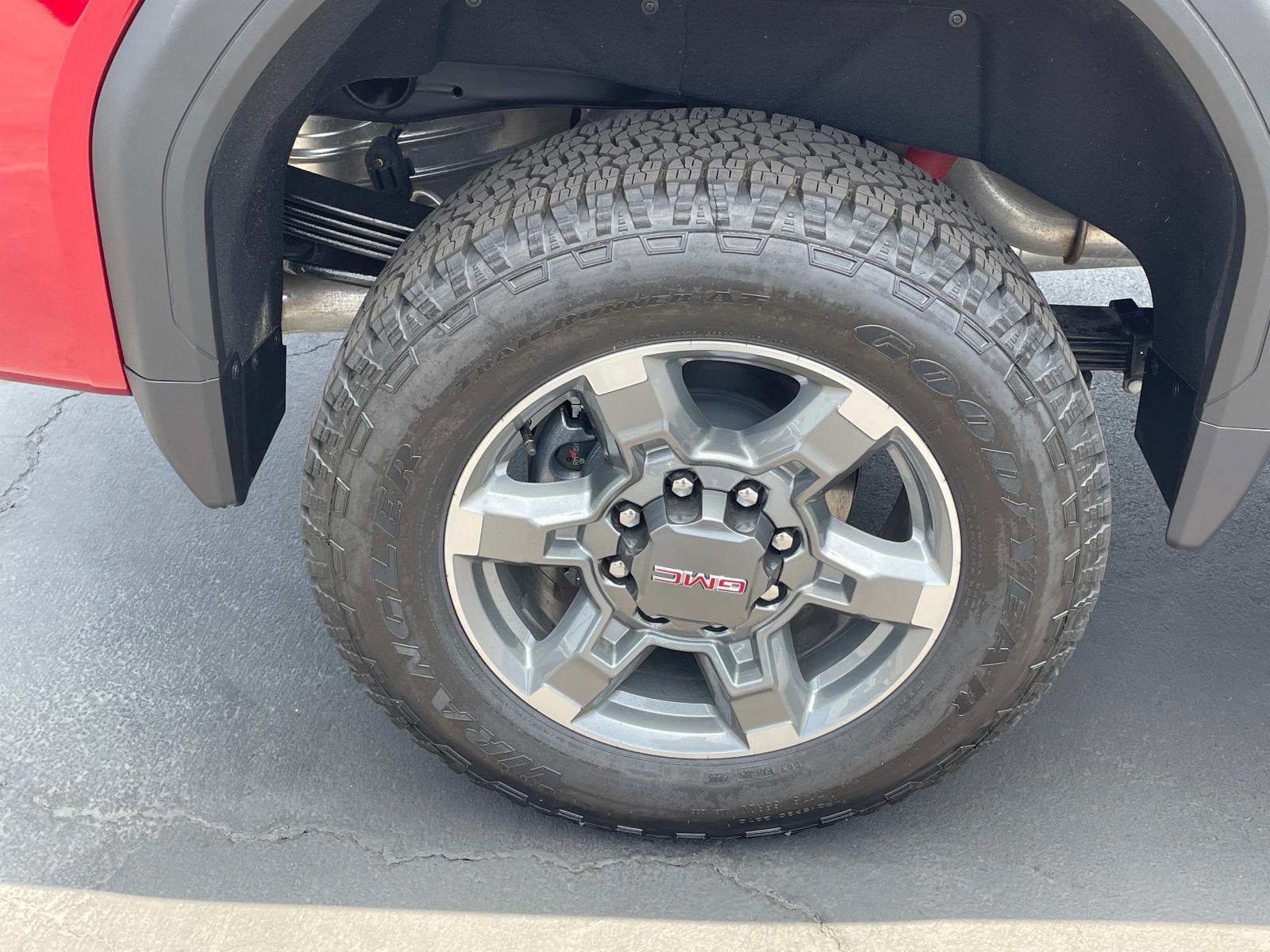 New 2025 GMC Sierra 2500 SLT w/ SLT Premium Package image 30