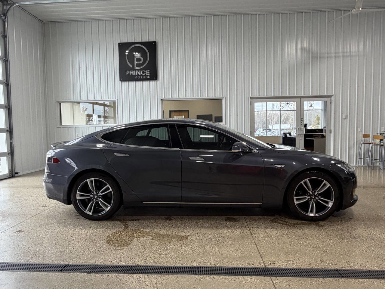 Used 2016 Tesla Model S 90D image 3