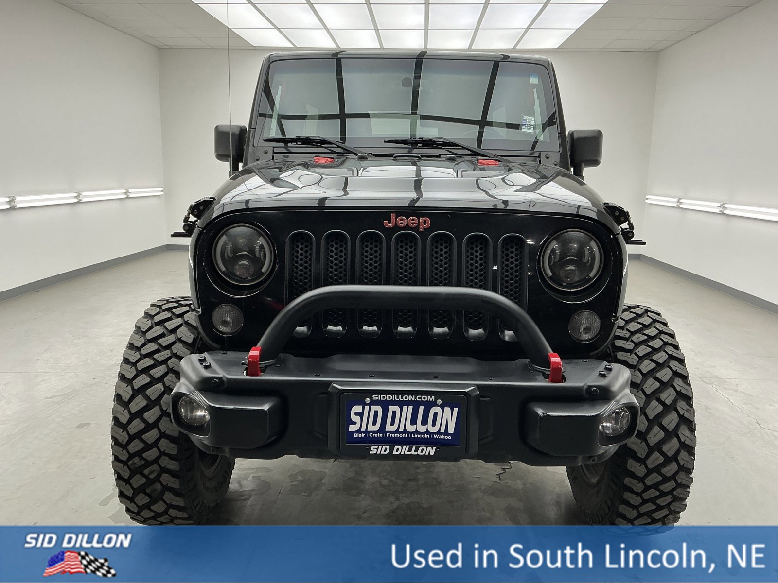 Used 2015 Jeep Wrangler Unlimited Rubicon image 2