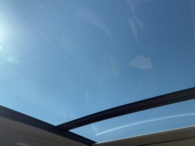 Used 2020 Toyota Highlander Platinum FWD image 38