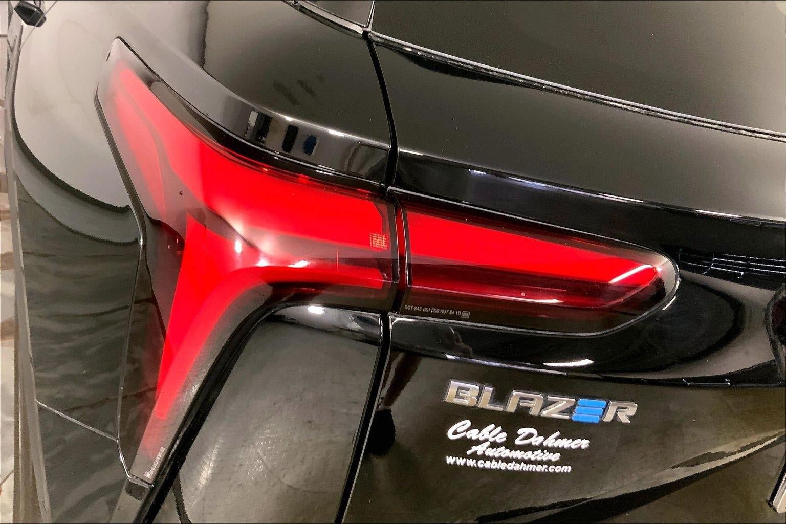 Used 2024 Chevrolet Blazer EV LT AWD/4WD image 27
