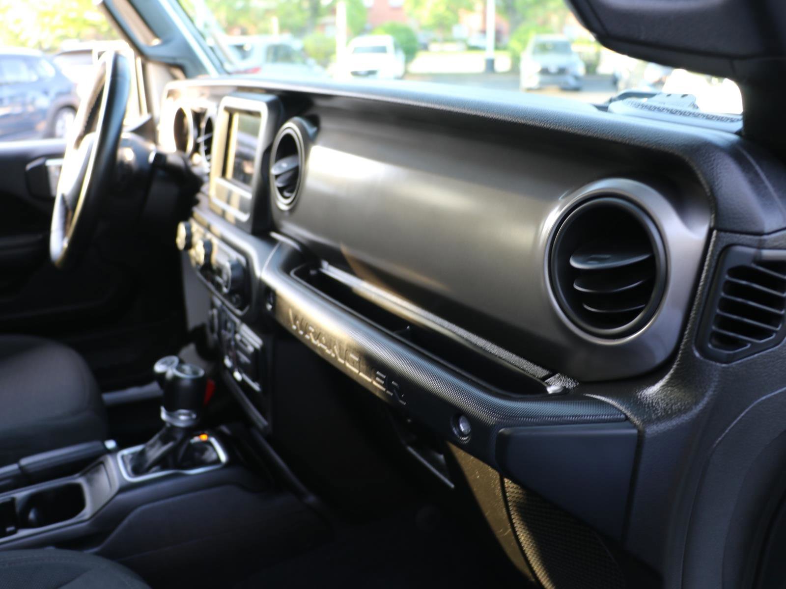 Used 2020 Jeep Wrangler Unlimited Sport S AWD/4WD image 8