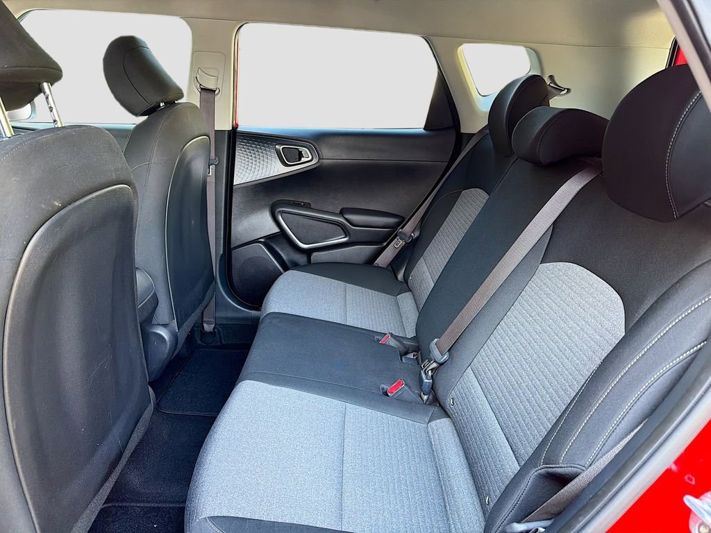 Used 2020 Kia Soul S image 21