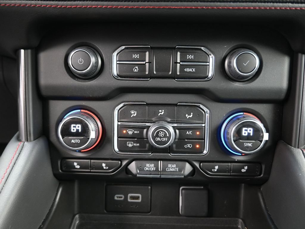 Used 2024 Chevrolet Tahoe RST w/ Luxury Package image 9