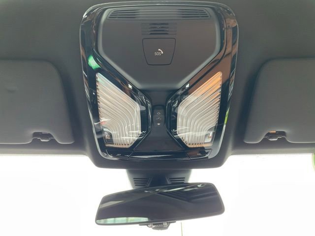 Used 2023 BMW M2 image 24