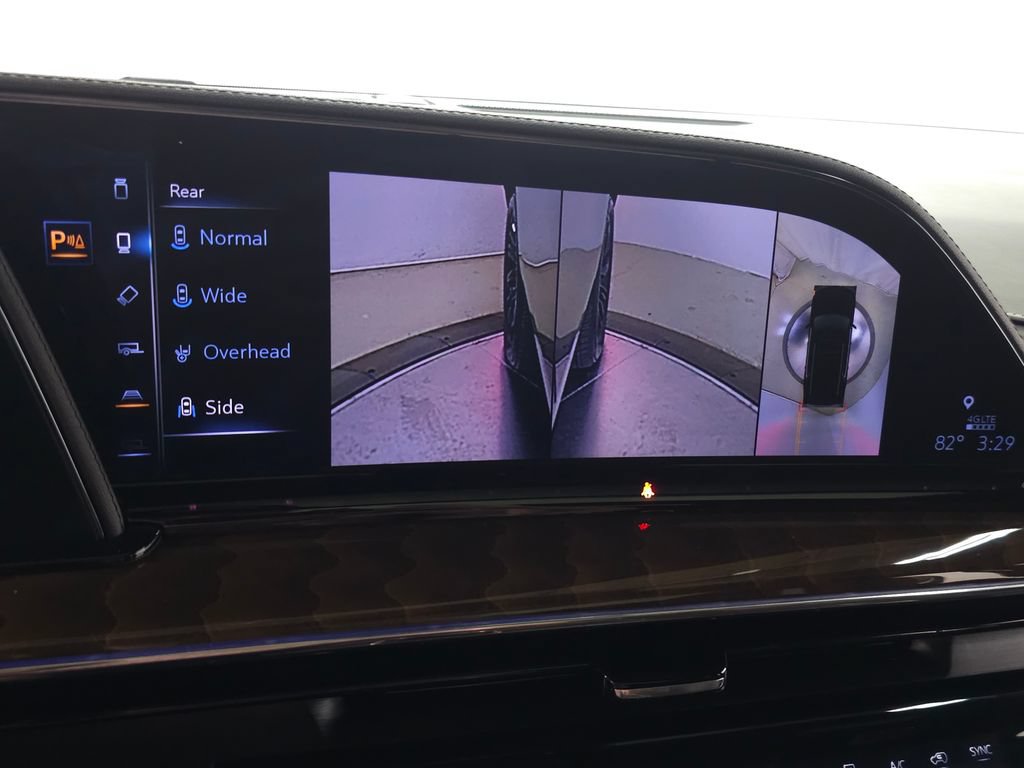 Certified 2024 Cadillac Escalade Sport Platinum w/ LPO, ONYX Package AWD/4WD image 37