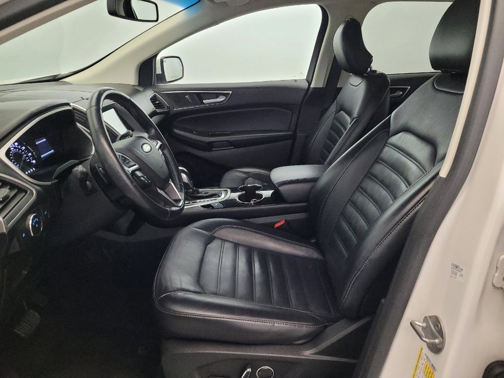 Used 2016 Ford Edge SEL w/ Equipment Group 201A AWD/4WD image 17