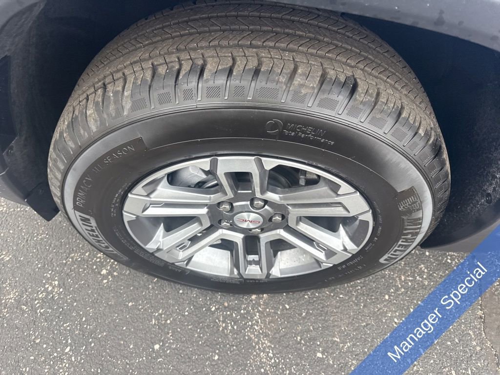 Used 2026 GMC Terrain Elevation image 9