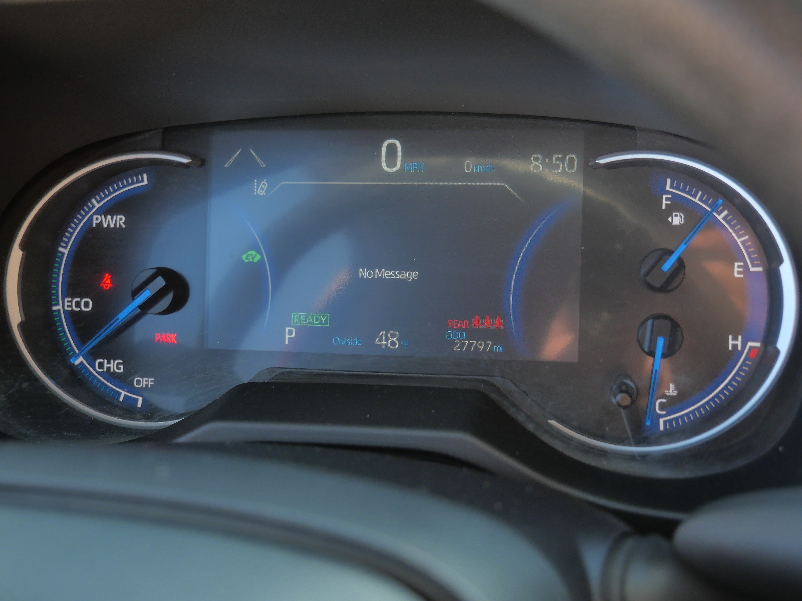 Certified 2025 Toyota RAV4 LE AWD/4WD image 22