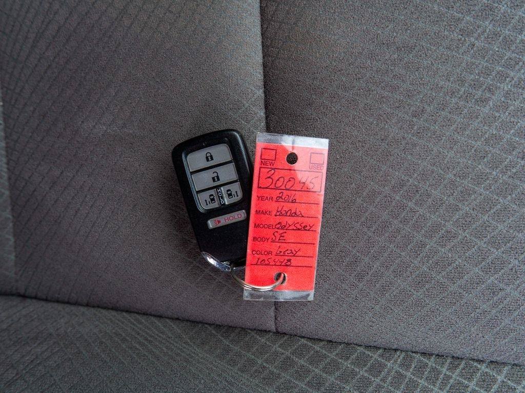 Used 2016 Honda Odyssey SE image 33
