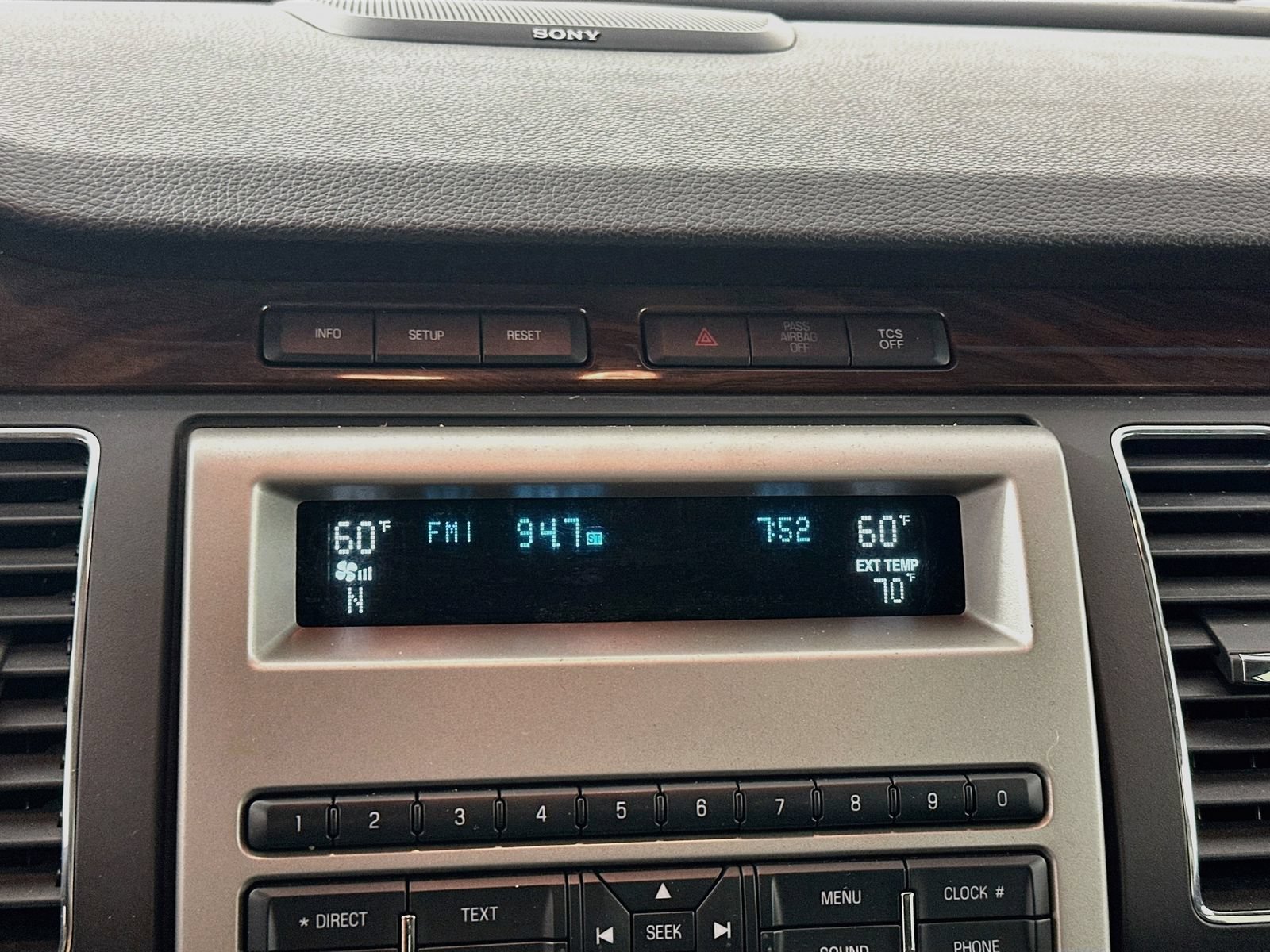 Used 2012 Ford Flex SEL w/ Equipment Group Order Code FWD image 13
