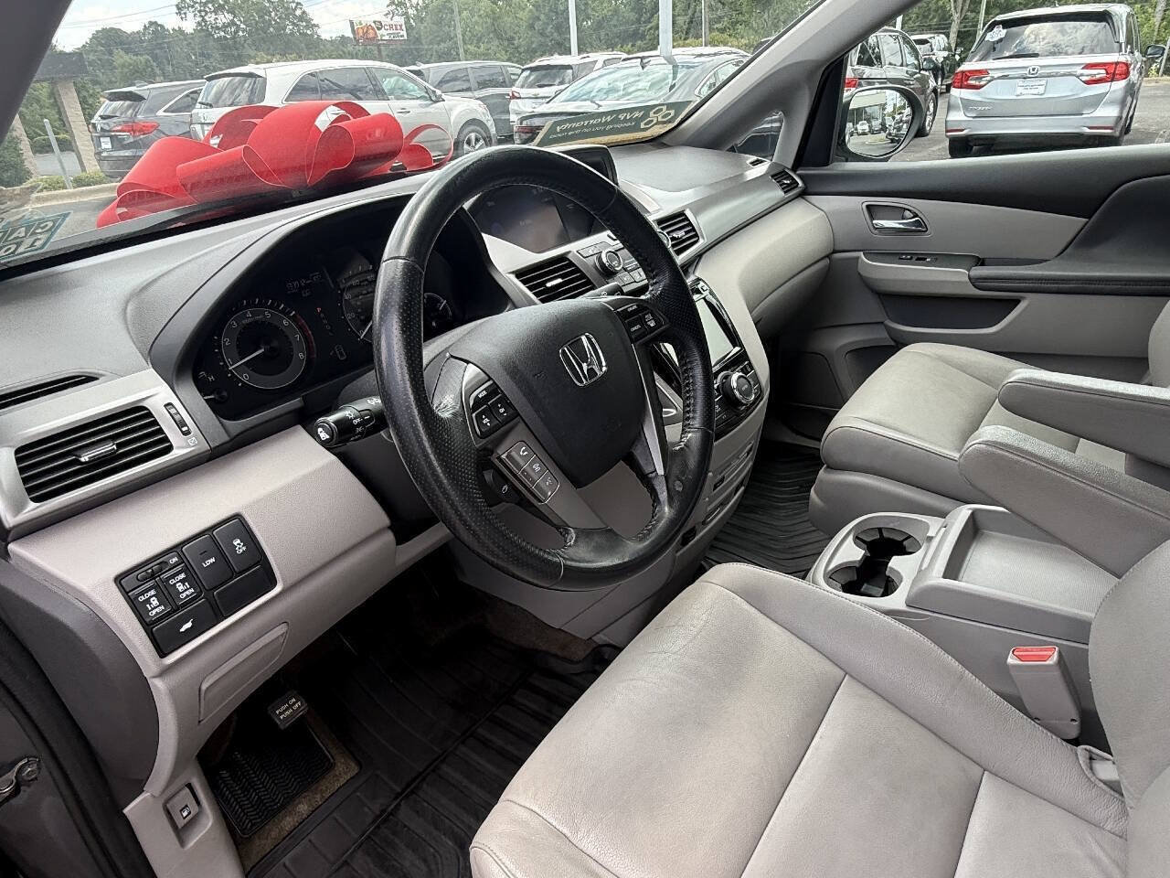 Used 2017 Honda Odyssey EX-L image 10