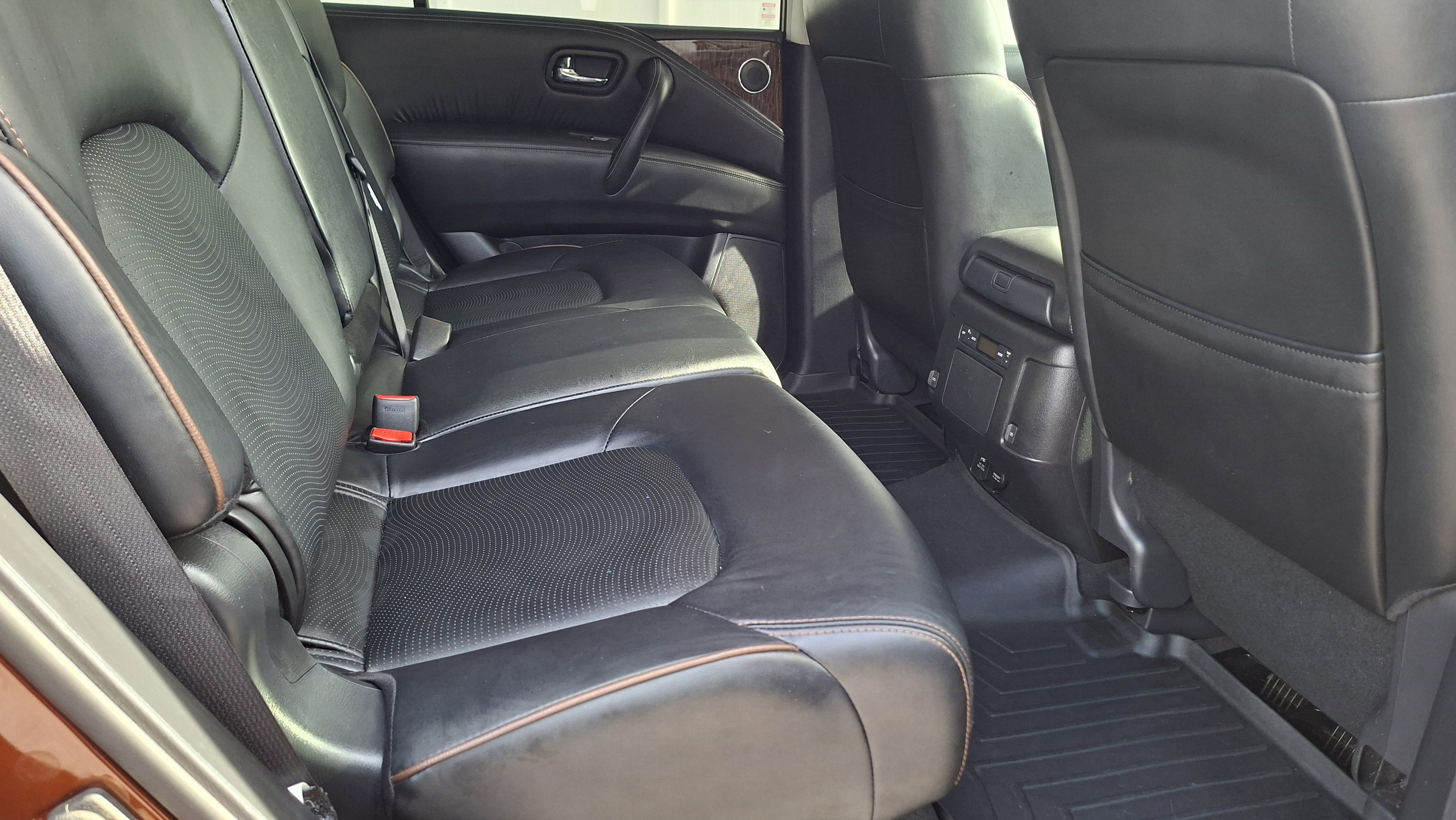 Used 2018 Nissan Armada SL w/ Premium Package RWD image 23