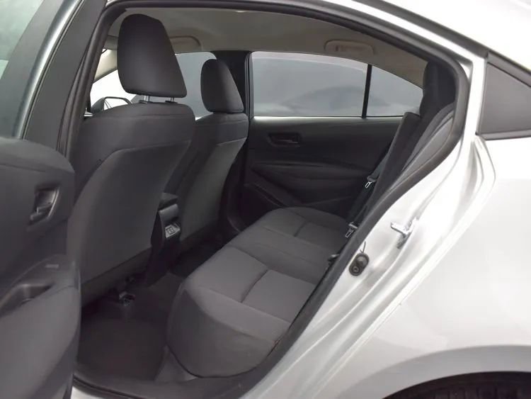 Used 2025 Toyota Corolla LE image 16