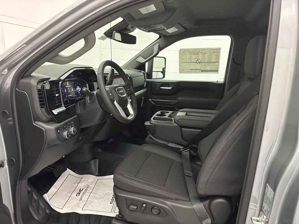 New 2026 GMC Sierra 3500 SLE AWD/4WD image 18