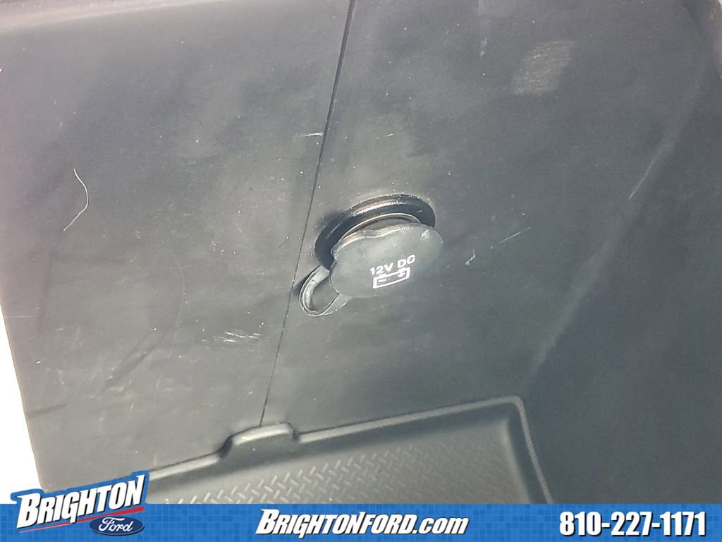 Used 2015 Jeep Wrangler Unlimited Sahara AWD/4WD image 26