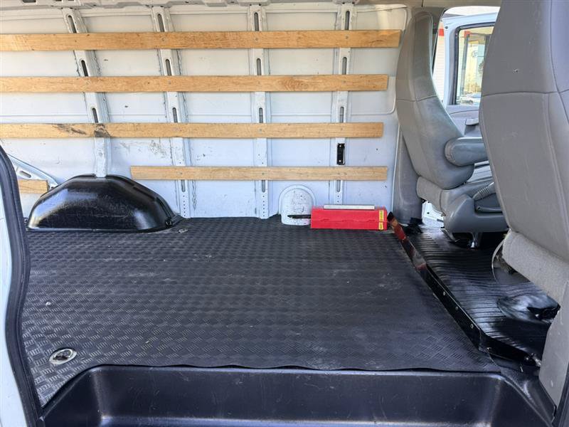 Used 2019 GMC Savana 2500 w/ Driver Convenience Package RWD image 13