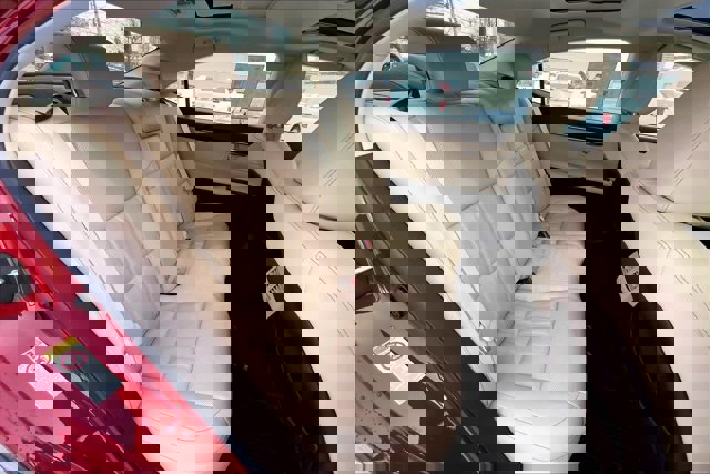 Used 2016 Lexus ES 350 w/ Luxury Package w/Wood Trim image 26