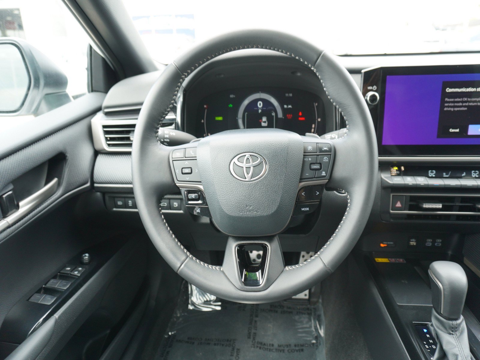 Used 2025 Toyota Camry SE AWD/4WD image 15