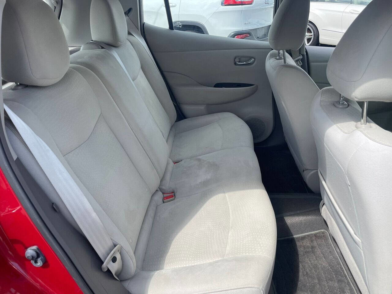 Used 2012 Nissan Leaf SL FWD image 10
