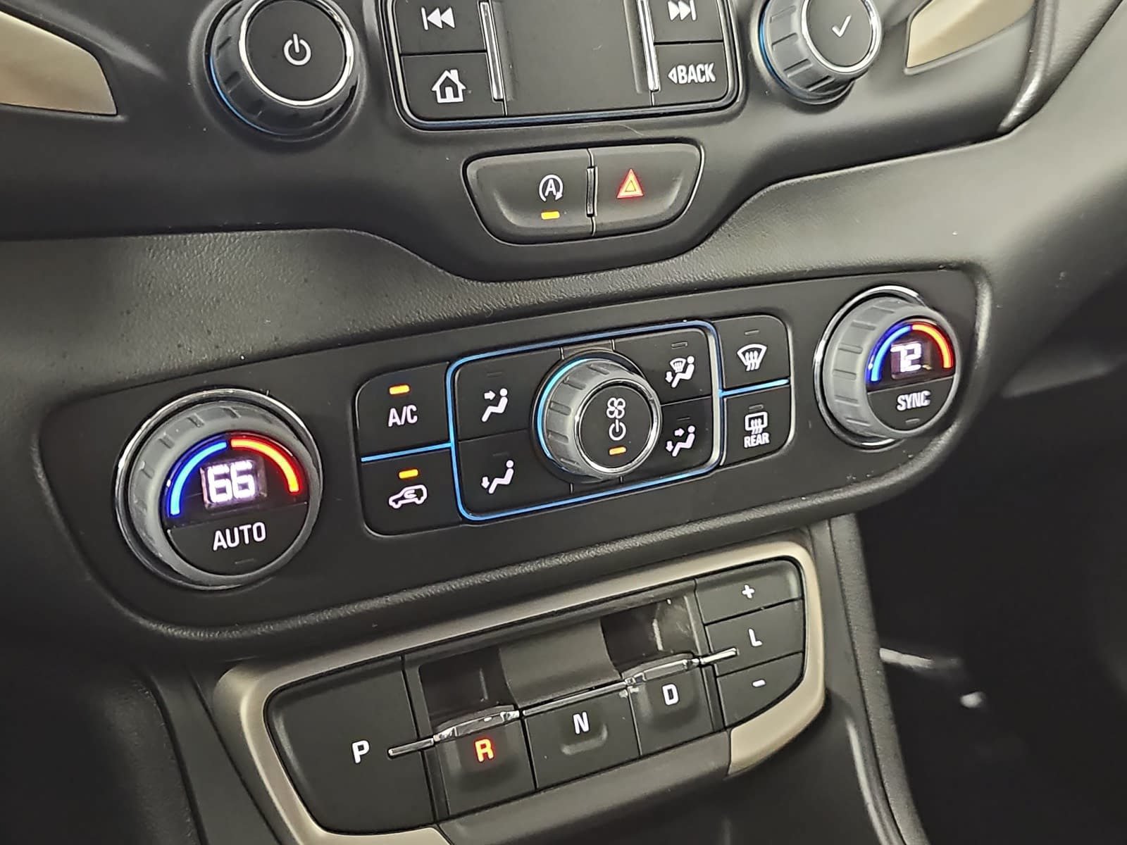 Used 2023 GMC Terrain Denali AWD/4WD image 22