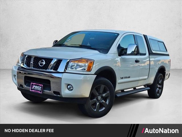 Used 2015 Nissan Titan SV w/ SV Value Truck Package AWD/4WD image 1