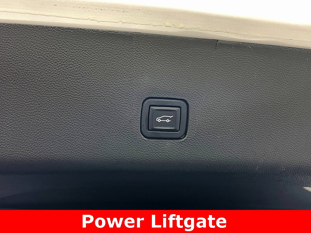 Certified 2023 Chevrolet Traverse Premier w/ LPO, Floor Liner Package image 49