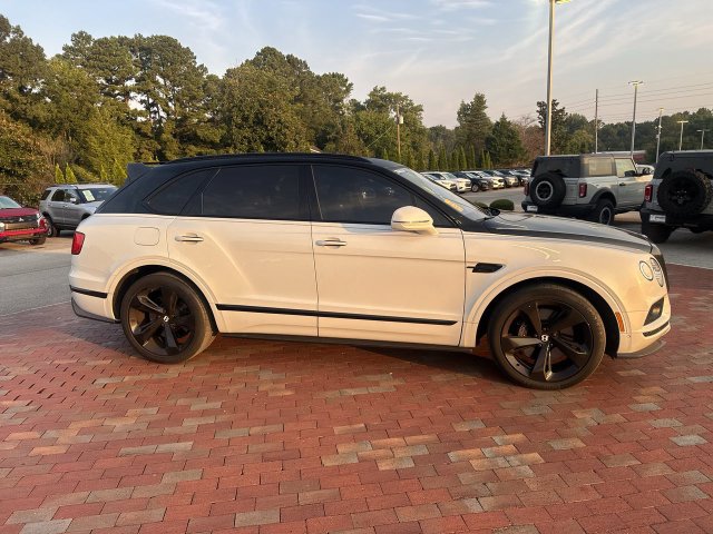 Used 2019 Bentley Bentayga AWD/4WD image 16