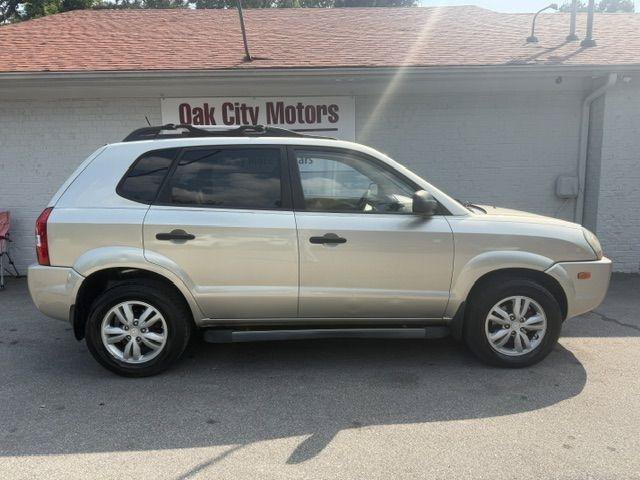 Used 2009 Hyundai Tucson GLS FWD image 4