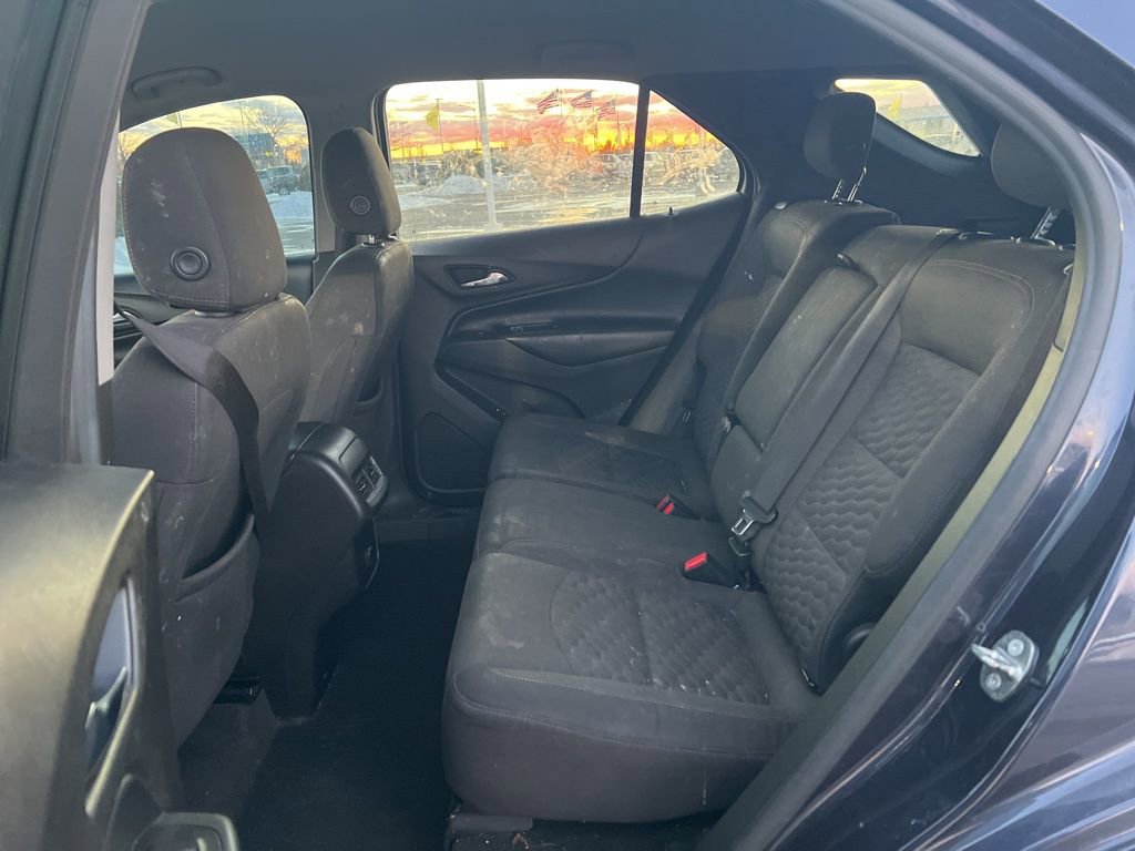 Used 2018 Chevrolet Equinox LT image 22