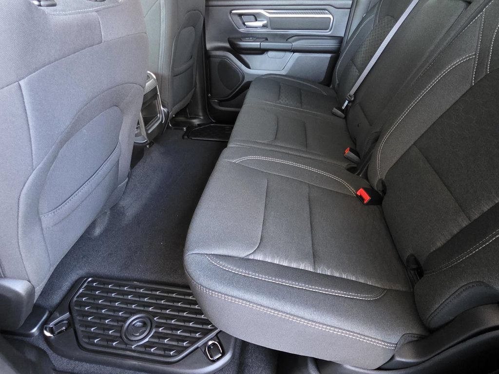 New 2026 RAM 1500 Big Horn AWD/4WD image 9