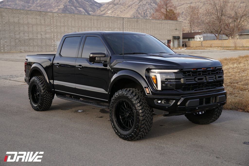 Used 2025 Ford F150 Raptor image 2