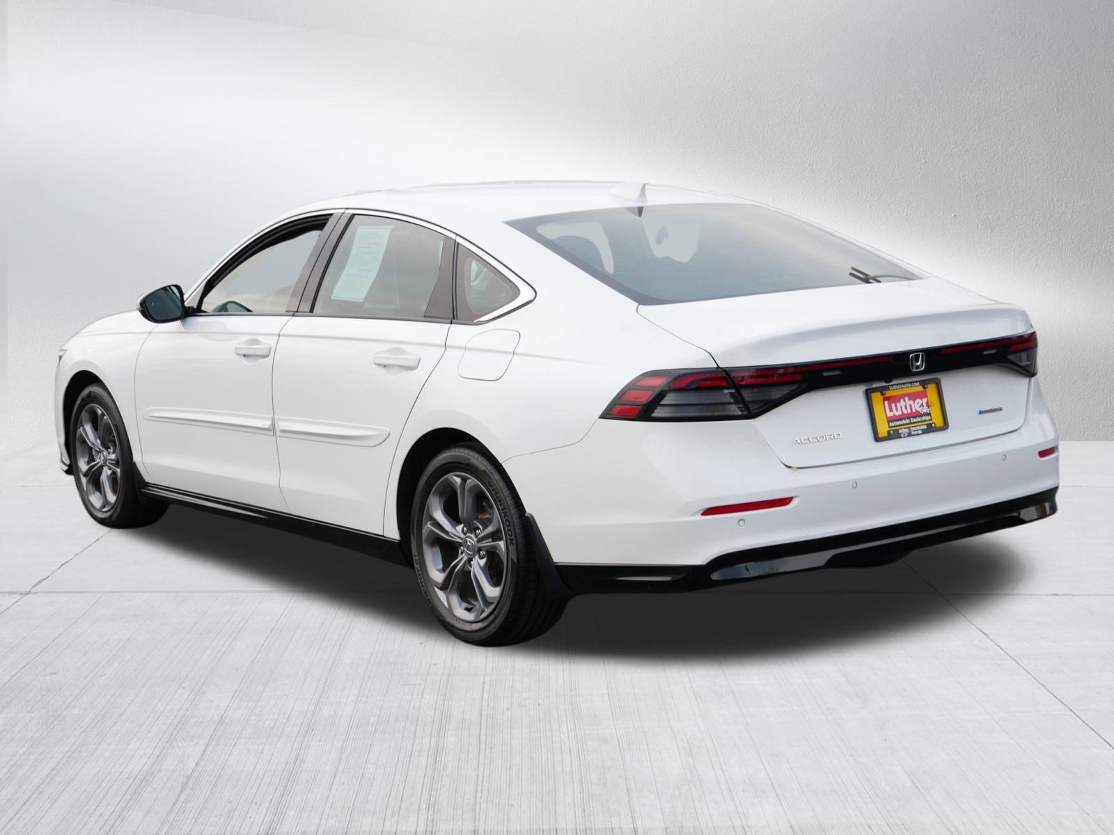 Certified 2023 Honda Accord EX-L image 5