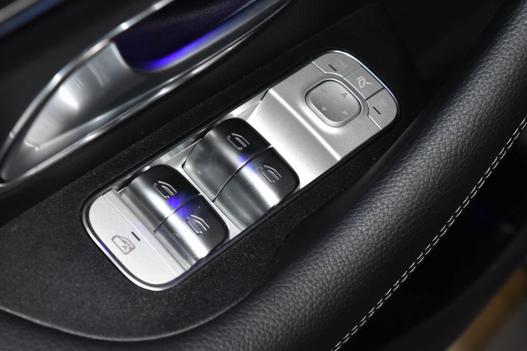 Certified 2026 Mercedes-Benz GLE 450 4MATIC image 6