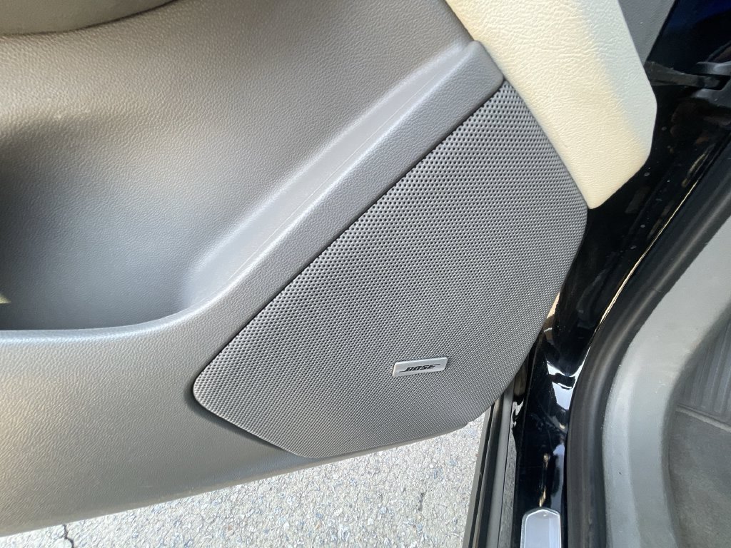 Certified 2023 Cadillac XT6 Premium Luxury w/ Technology Package FWD image 25