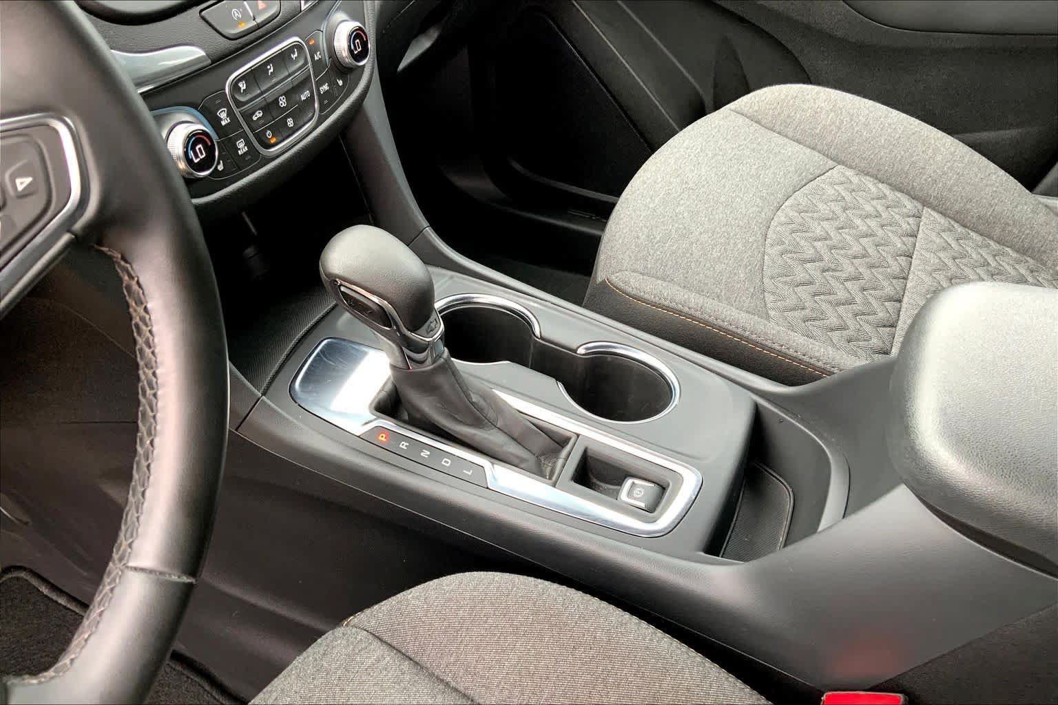 Certified 2024 Chevrolet Equinox LT FWD image 17