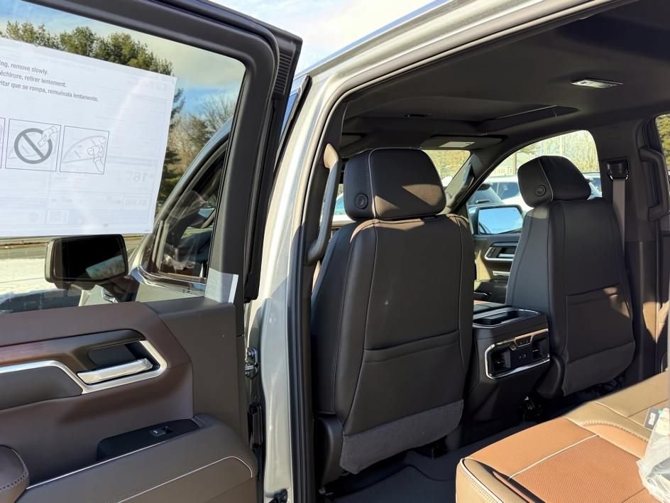 New 2026 GMC Sierra 1500 Denali AWD/4WD image 10