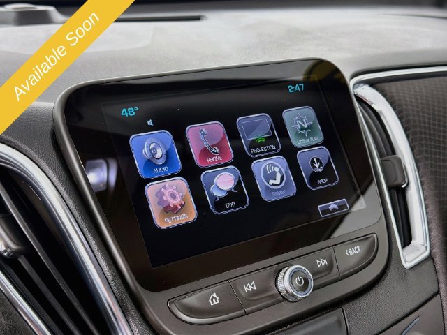 Used 2017 Chevrolet Malibu LT FWD image 14