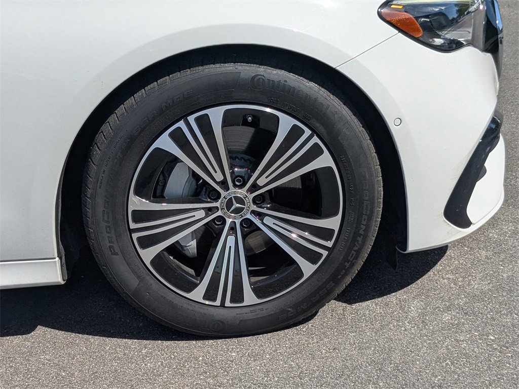 Used 2024 Mercedes-Benz E 350 4MATIC Sedan image 11