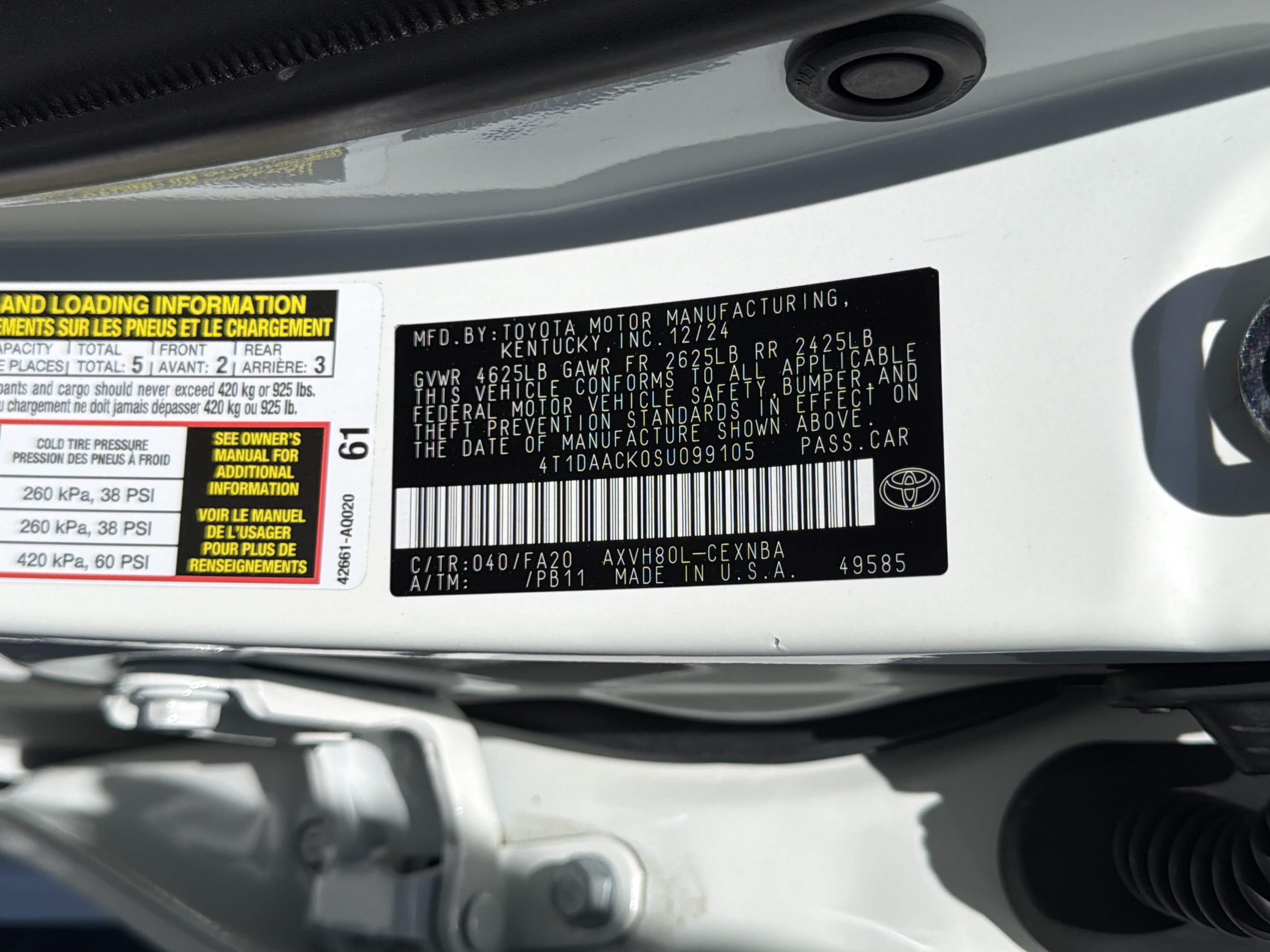 Used 2025 Toyota Camry LE FWD image 30