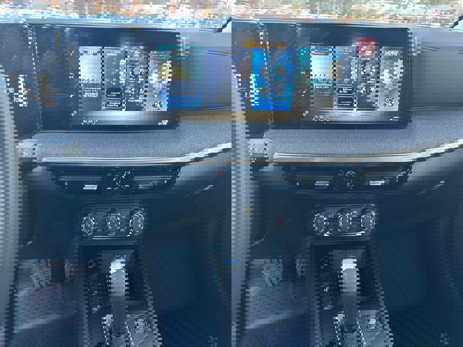 New 2026 Nissan Kicks S image 27