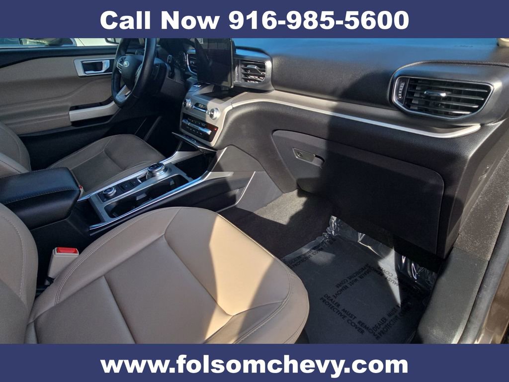 Used 2021 Ford Explorer XLT w/ Equipment Group 202A image 31